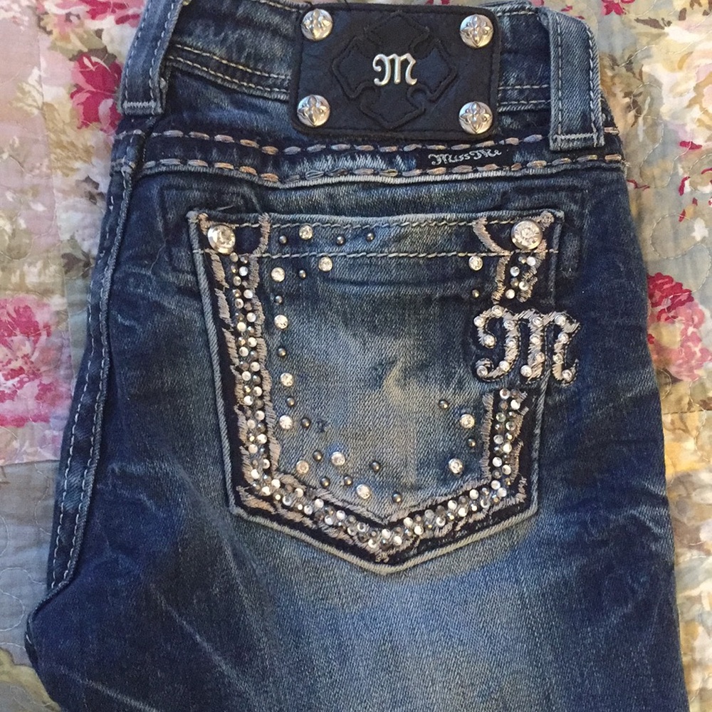 Miss me rhinestone pocket bootcut jeans